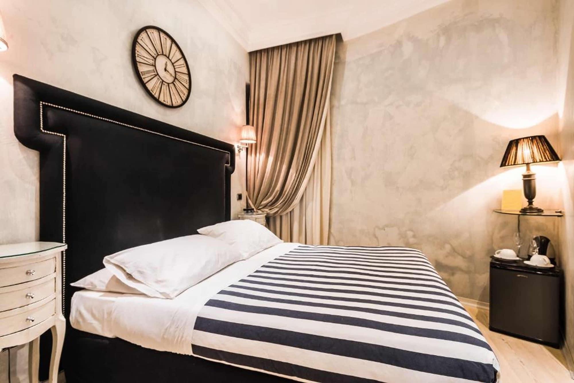 Mdm Guesthouse Rome Bagian luar foto